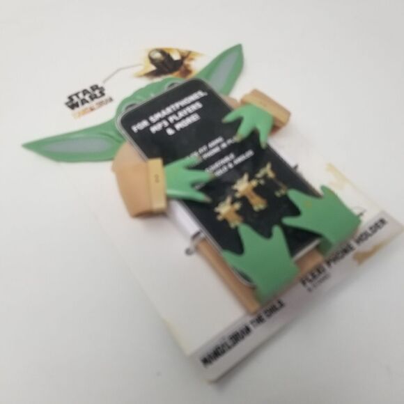 Star Wars the Mandalorian the Child, flexi phone holder. - Picture 1 of 16